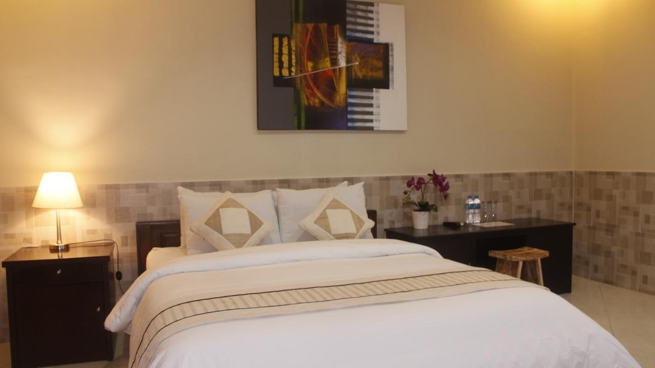 Jonsen Homestay Canggu  Exterior photo